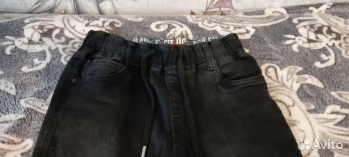 Джинсы