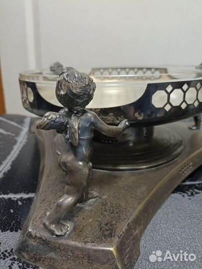 Ваза с ангелочками