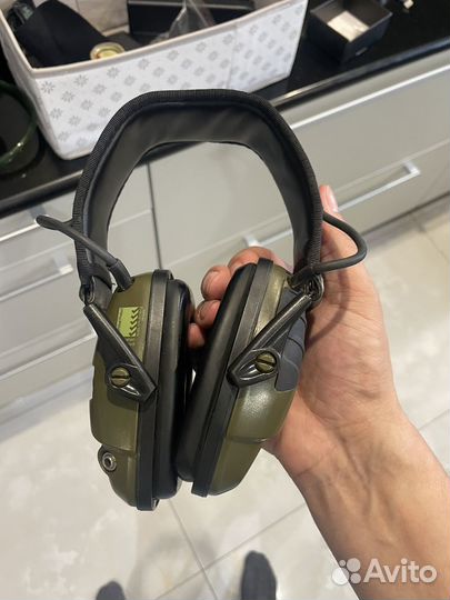 Активные наушники
