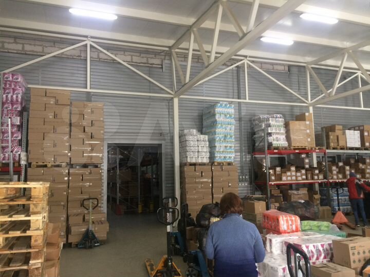 Склад, 740 м²