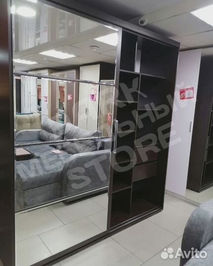 Шкаф-купе 200