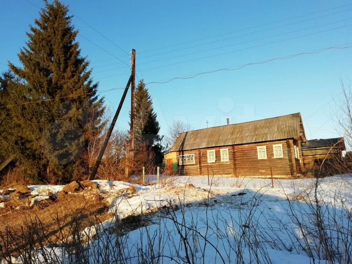 Дом 40 м² на участке 20 сот.