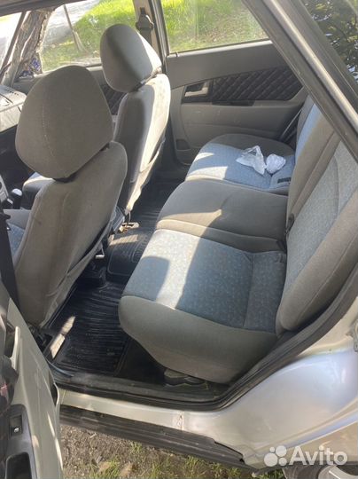 LADA Priora 1.6 МТ, 2008, битый, 150 000 км