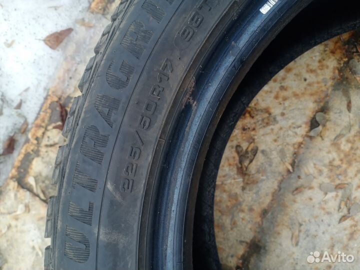 Goodyear UltraGrip Ice 2 225/50 R17