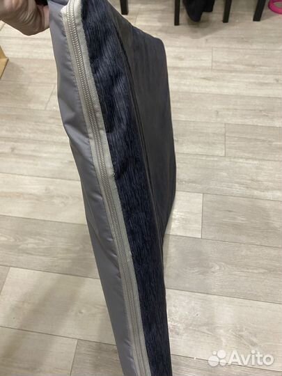 Лежанка для собаки