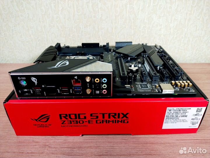 Asus Z390 ROG strix Z390-E gaming + i9 9900K