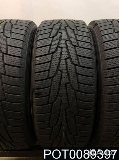 Kumho I'Zen KW31 235/55 R17 99R