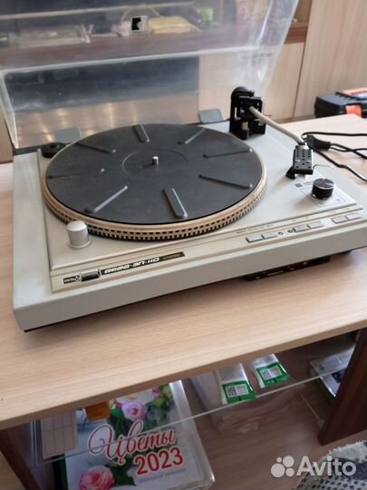 Проигрыватель винила СССР