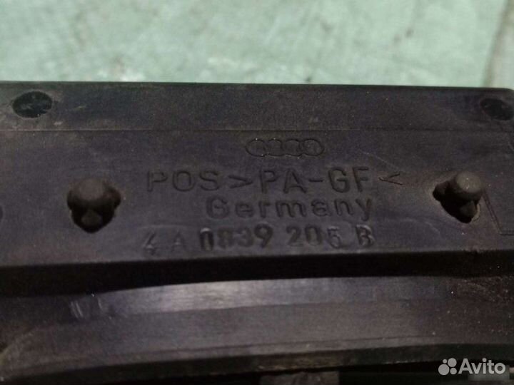 Ручка двери задняя левая Audi A6 C4