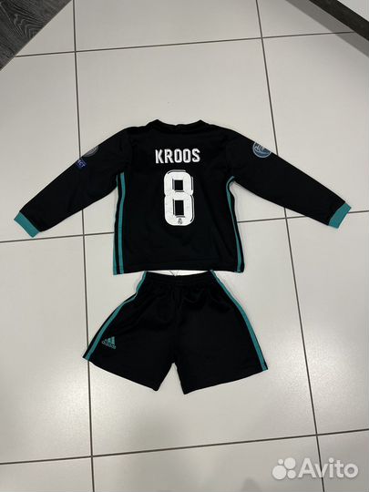 Детская футбольная форма Real Madrid