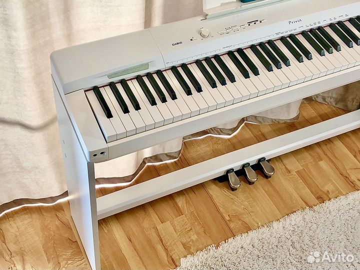 Casio Privia PX-160WT цифровое пианино