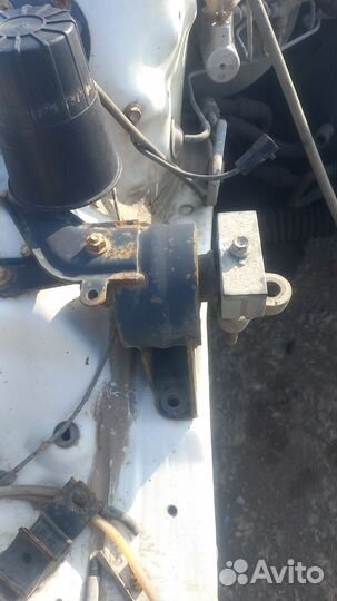 Опора двигателя подушка Toyota Corolla Levin ae101