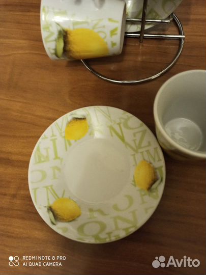 Кофейный сервиз на подставке