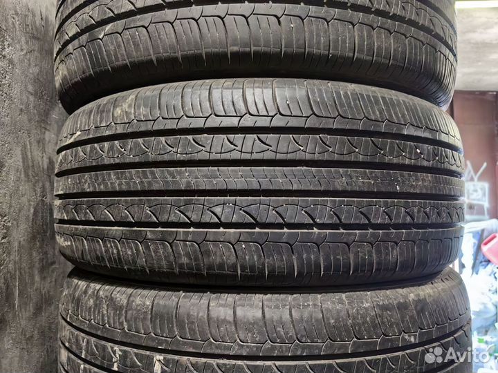 Nexen N'Priz AH8 215/55 R17