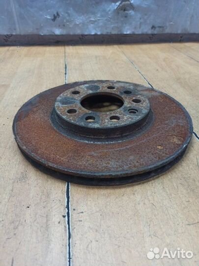 Тормозной диск передний левый Opel Astra H Z17DTH