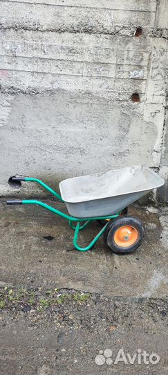 Тачка строительная