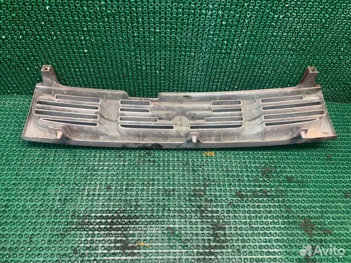 Решетка радиатора Nissan Prairie PNM11 SR20(DE)