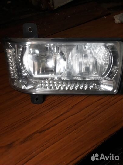 Продам передняя фара на камаз евро