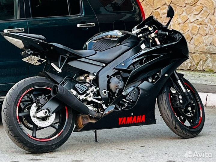 Yamaha R6