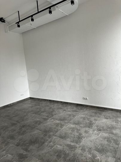 Новый Офис, 22 м² с евроремонтом, торг