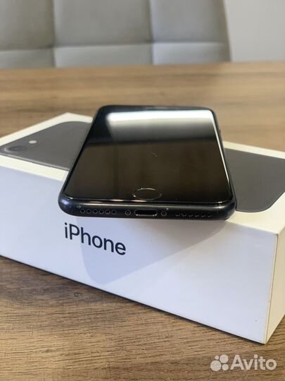 iPhone 7, 128 ГБ