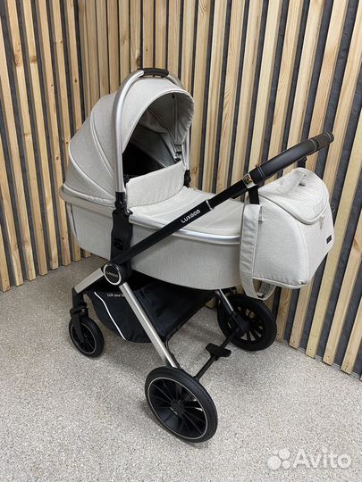 Коляска для детей Luxmom 3в1