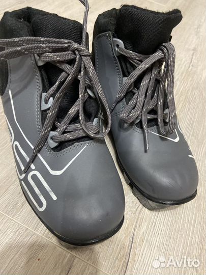 Лыжные ботинки loss 35 размер