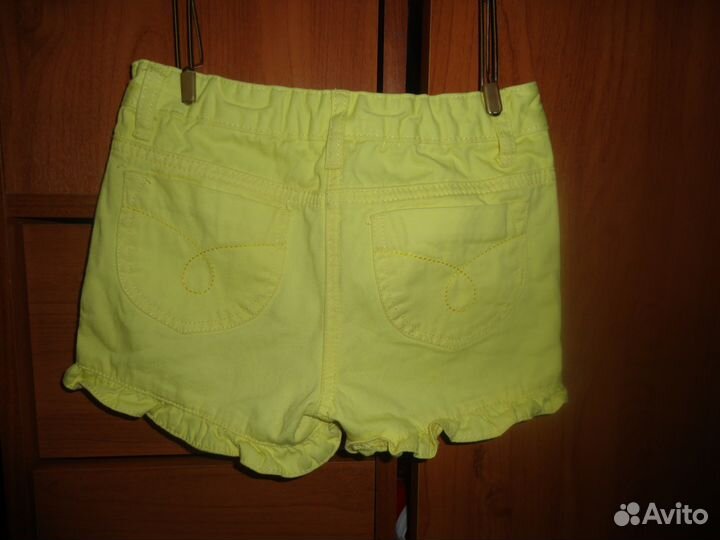 Шорты, футболки ,юбка, платье