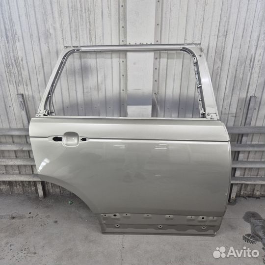 Задняя правая дверь Land Rover Vogue 4 l405 long