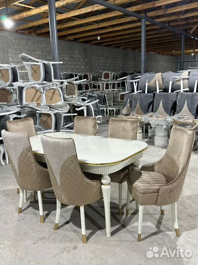 Стол в гостиную \ оплата при получении