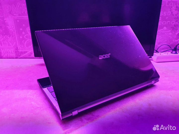 Игровой Acer aspire V3-571g