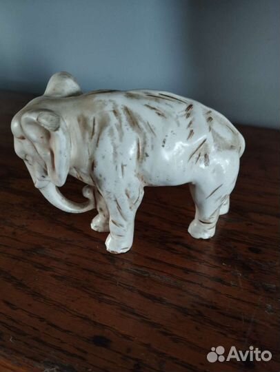 Слоник фарфоровый Royal dux Богемия 1910 год