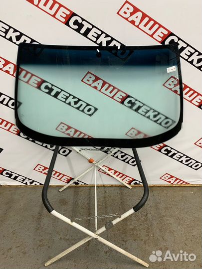 Лобовое стекло BMW 5 E34