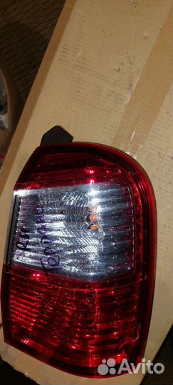 Фонарь задний правый Nissan Terrano D10