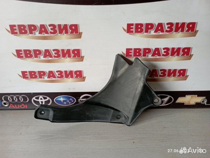 Защита двигателя левая Lexus Rx350 2010