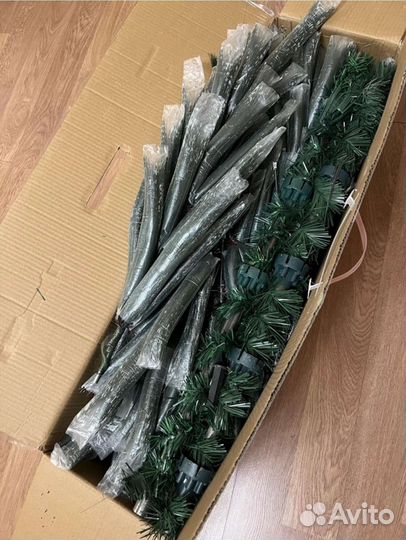 Елка искусственная