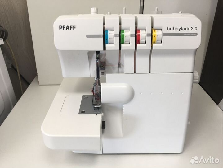 Оверлок Pfaff Hobbylock 2.0