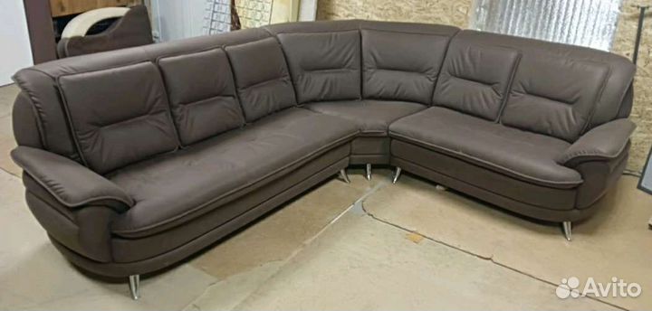 Перетяжка и ремонт мягкой мебели