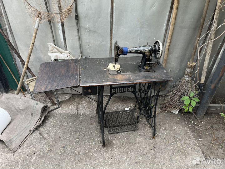 Швейная машинка
