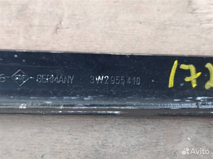 Поводок стеклоочистителя Bentley Continental GT