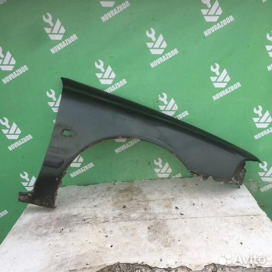 Крыло переднее правое Вольво C40