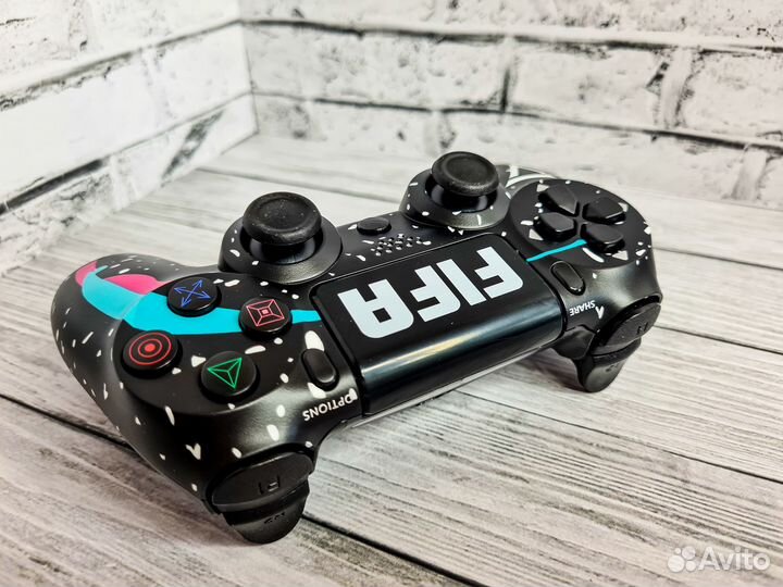 Геймпад PS4 / Новый с принтами + Б0hyс от MBT