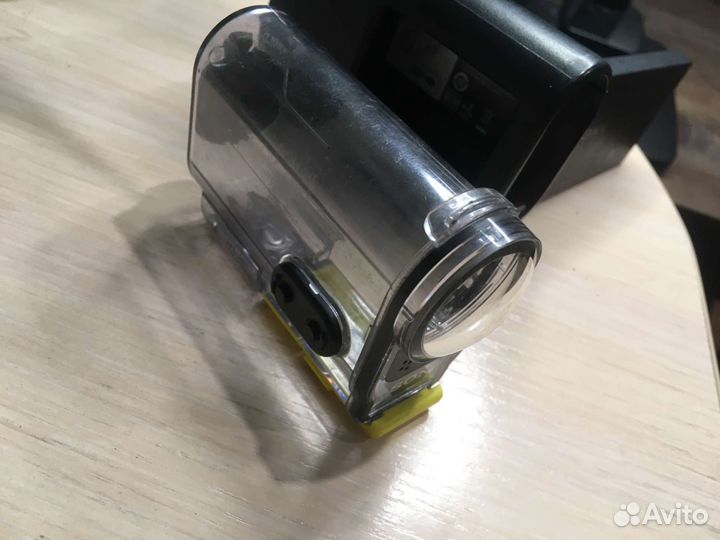 Бокс с экраном для экшн камер sony