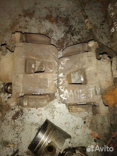 Суппорта передние Chevrolet Lacetti