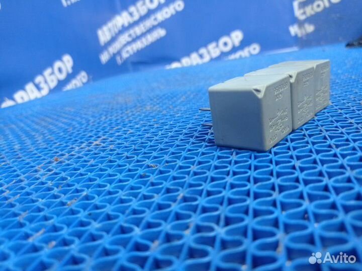 Реле Daewoo Lacetti седан F15D3 2003