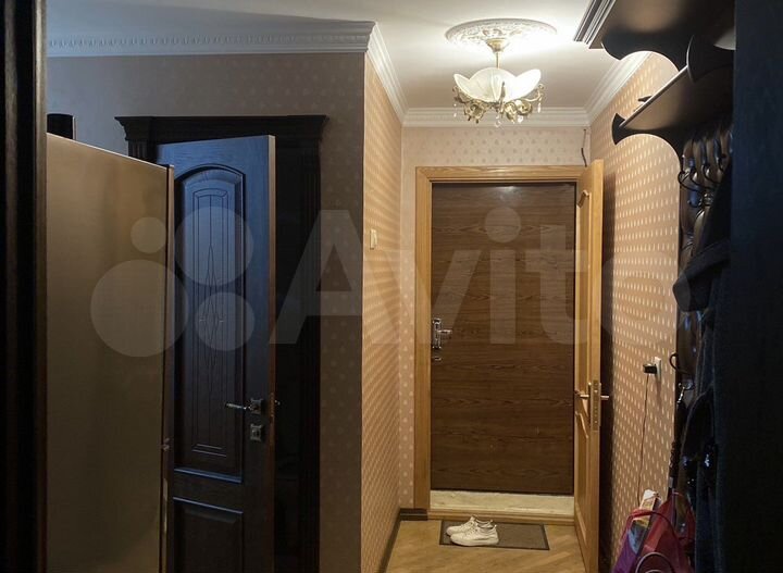 1-к. квартира, 40 м², 2/5 эт.