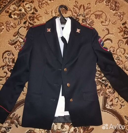 Женская форма полиции