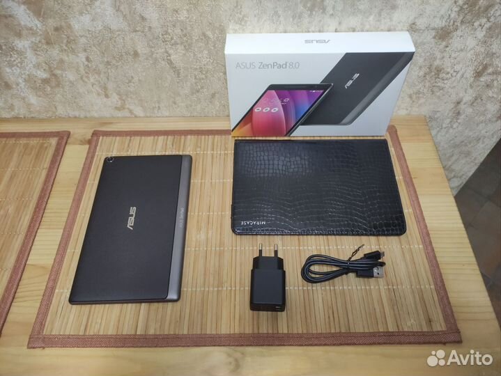 Планшет asus Z380C