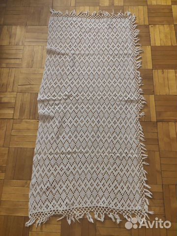 Ажурная вязаная дорожка