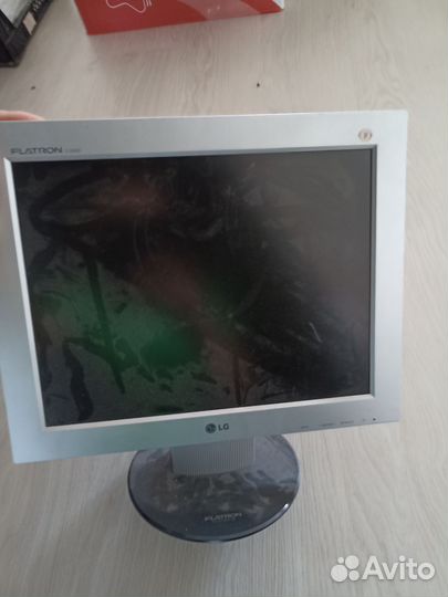 Монитор LG